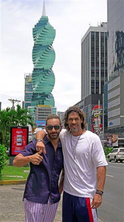 Celebrity travel: Ο Νίκος Κοκλώνης στον Παναμά με τον Γιάννη Σπαλιάρα